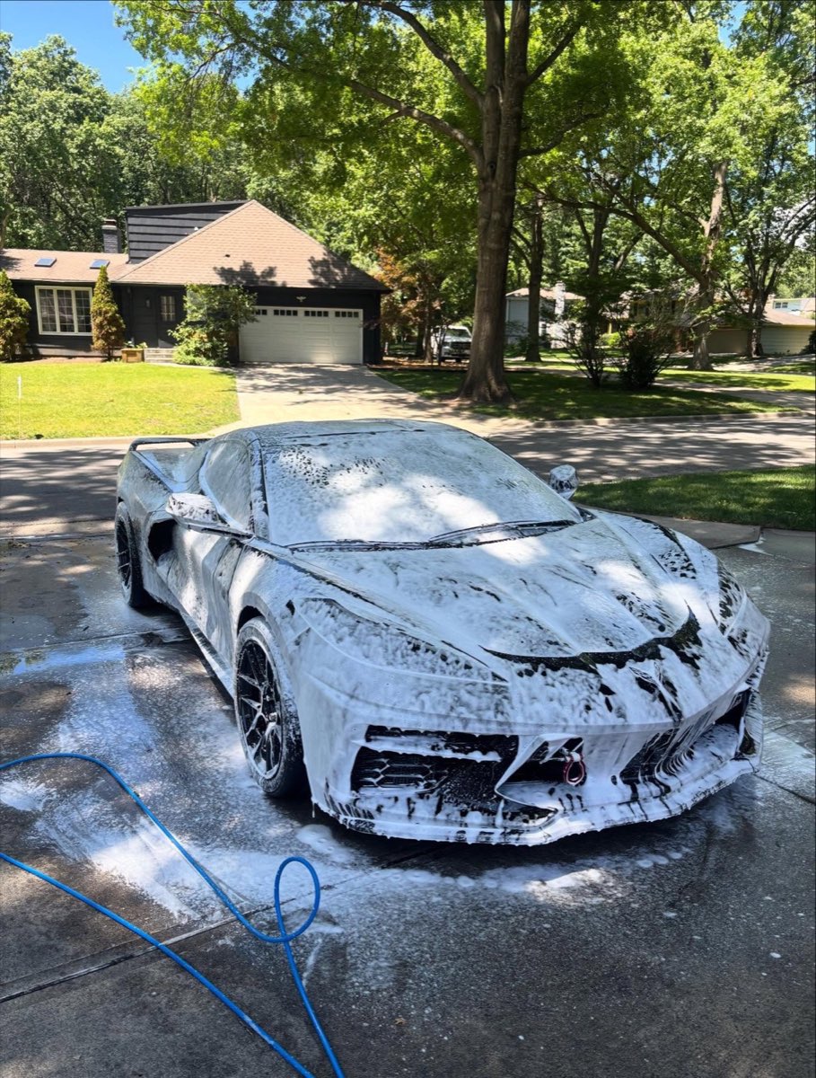 C8 Corvette Stingray full detail